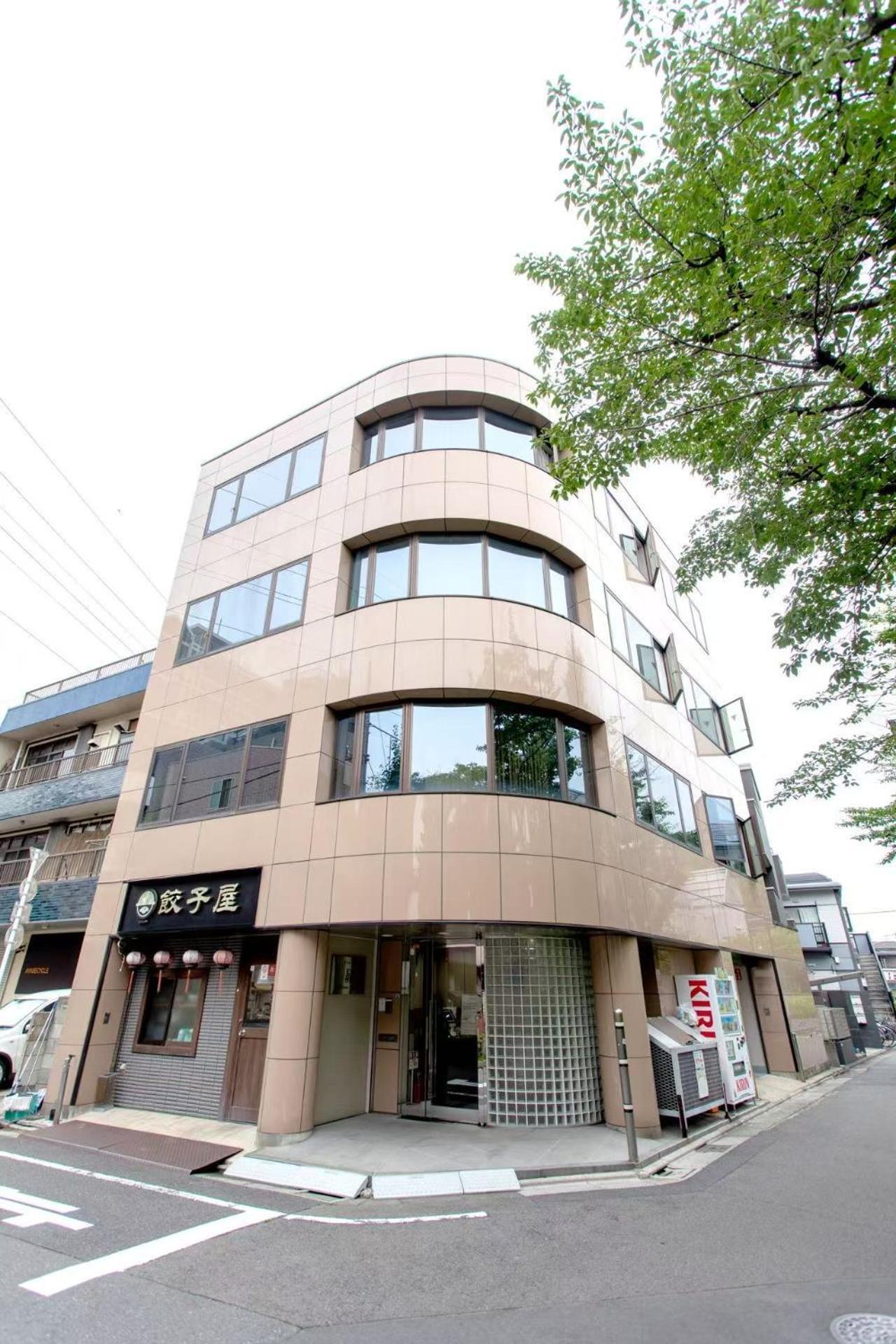 ゲストハウス昴 Токио Экстерьер фото